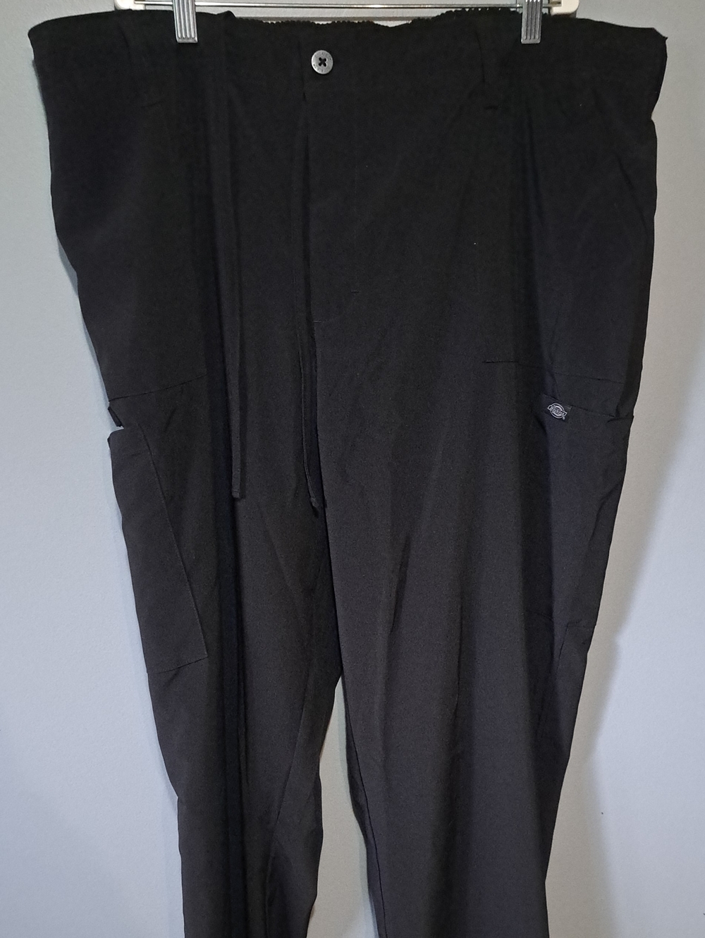 Dickies Black Men's Work Pants with Utility Pockets Scrubs.